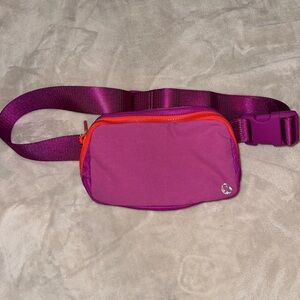 Lululemon belt bag Fanny pack